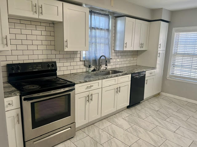 810 Kimball Place
